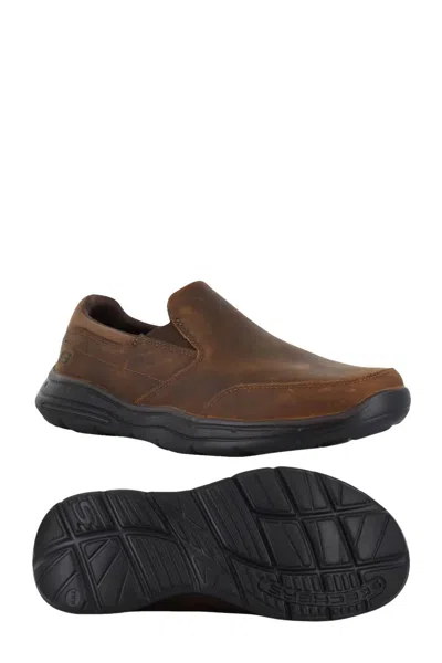 Skechers Men's Glides Calculous Loafer - Medium Width In Dark Brown