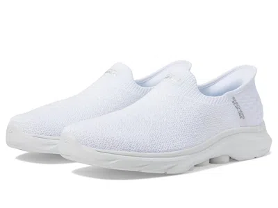 Skechers Performance Go Walk 7 Springtime Hands Free Slip-ins In White