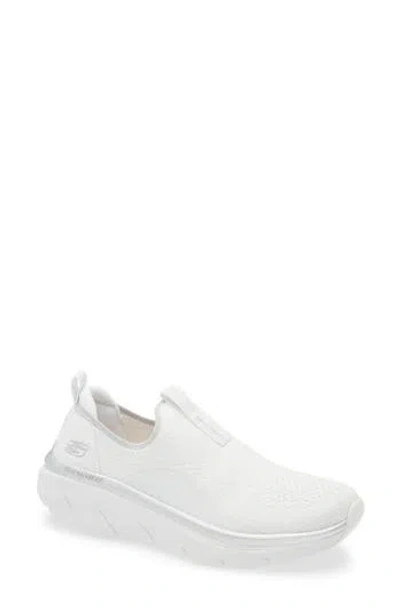 Skechers Relaxed Fit® D'lux Walker® 2.0 Sparkle Slip-on Sneaker In White