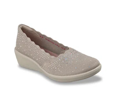 Skechers Relaxed Fit Newport Wedge Shimmer Ease Wedge Slipon In Gray