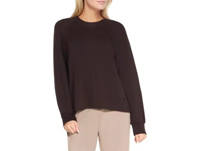 Skechers Skechluxe Elevate Crewneck Tee In Dark Brown