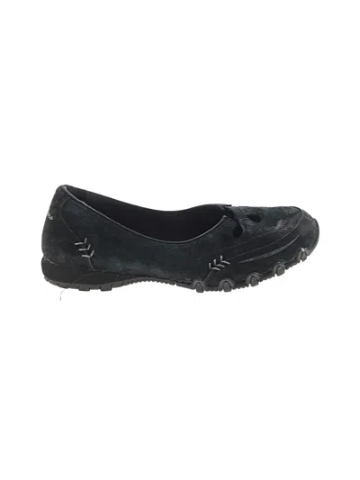 Pre-owned Skechers Sneakers In Black