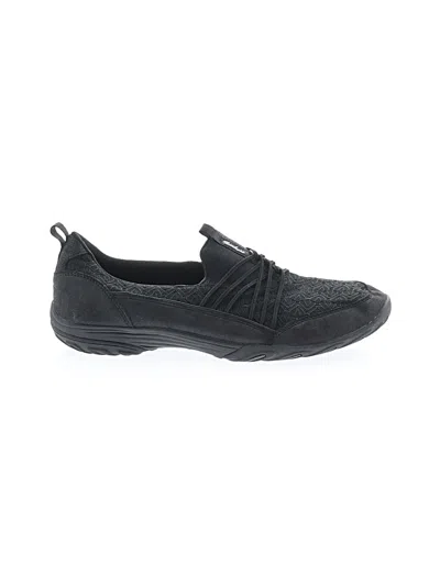 Pre-owned Skechers Sneakers In Black