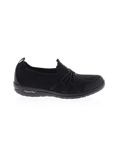 Pre-owned Skechers Sneakers In Black