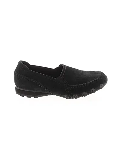 Pre-owned Skechers Sneakers In Black