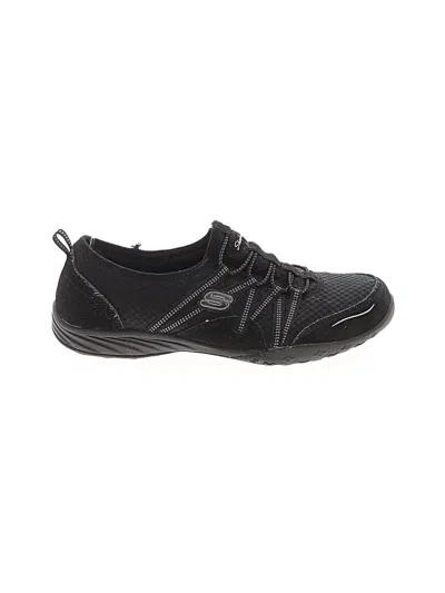 Pre-owned Skechers Sneakers In Black