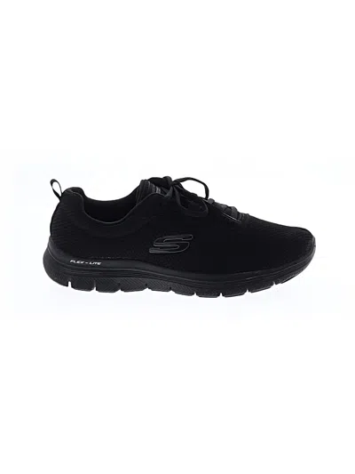 Pre-owned Skechers Sneakers In Black