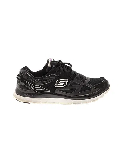 Pre-owned Skechers Sneakers In Black