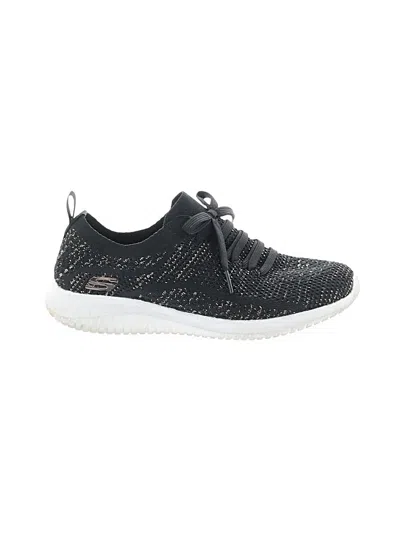 Pre-owned Skechers Sneakers In Black