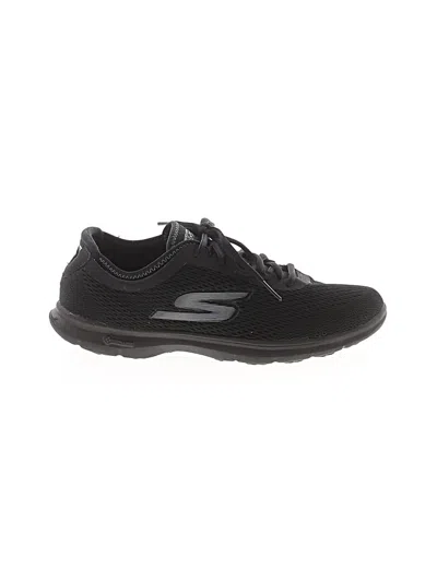 Pre-owned Skechers Sneakers In Black