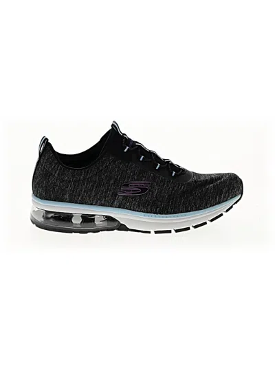 Pre-owned Skechers Sneakers In Black