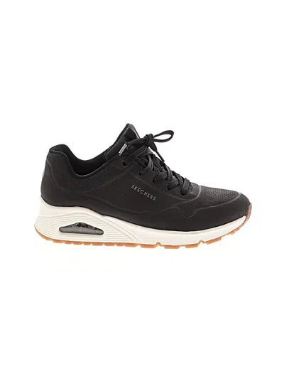 Pre-owned Skechers Sneakers In Black