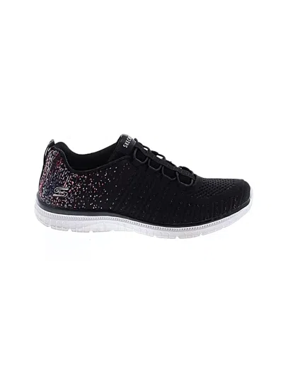 Pre-owned Skechers Sneakers In Black