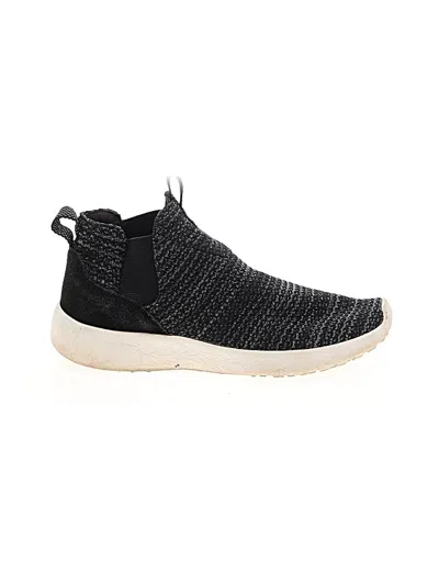 Pre-owned Skechers Sneakers In Black