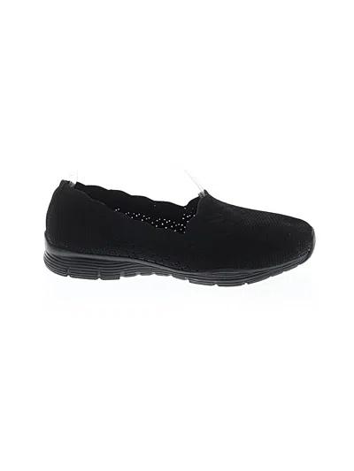 Pre-owned Skechers Sneakers In Black