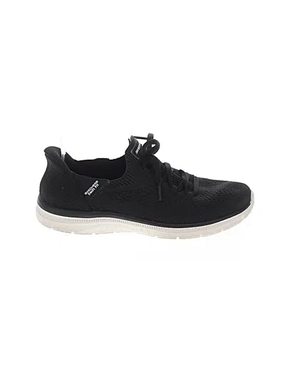 Pre-owned Skechers Sneakers In Black