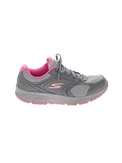 Pre-owned Skechers Sneakers In Gray