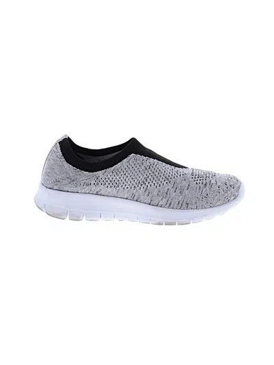 Pre-owned Skechers Sneakers In Gray