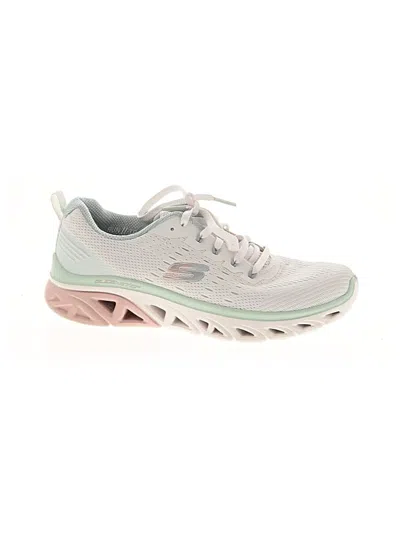 Pre-owned Skechers Sneakers In Gray