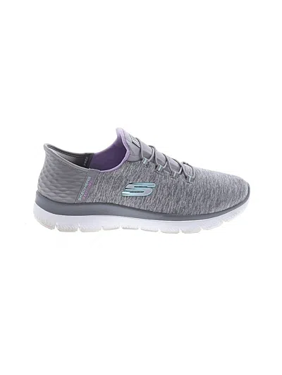 Pre-owned Skechers Sneakers In Gray
