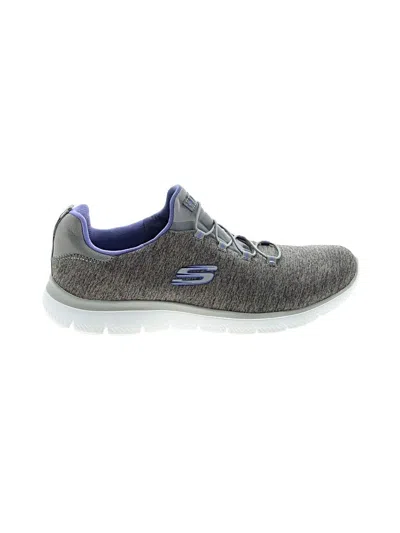 Pre-owned Skechers Sneakers In Gray