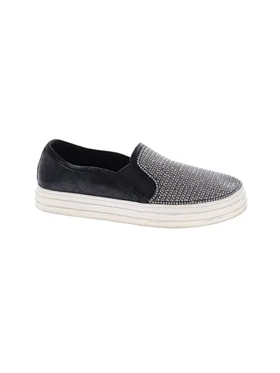 Pre-owned Skechers Sneakers In Gray