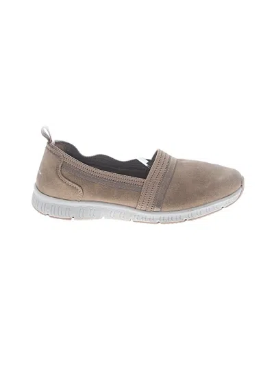 Pre-owned Skechers Sneakers In Tan
