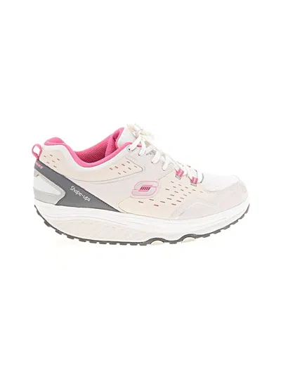 Pre-owned Skechers Sneakers In White