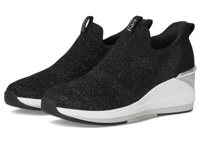 Skechers The Triple Wedge In Multi