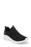 Skechers Ultra Flex 3.0 Classy Charm Sneaker In Black/white