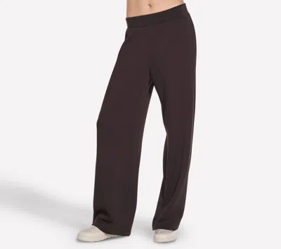 Skechers Women's Cozy Luxe Relaxed Pants In Brown
