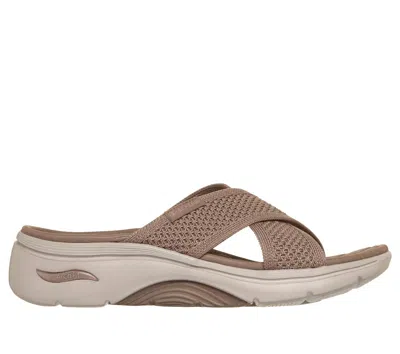 Skechers Women's Go Walk Arch Fit 2.0 Sandals - Grace In Brown
