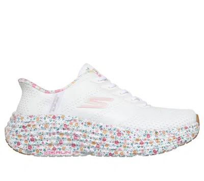 Skechers Women's Slip-ins: Max Cushioning Endeavour - Dabney Sneaker In White