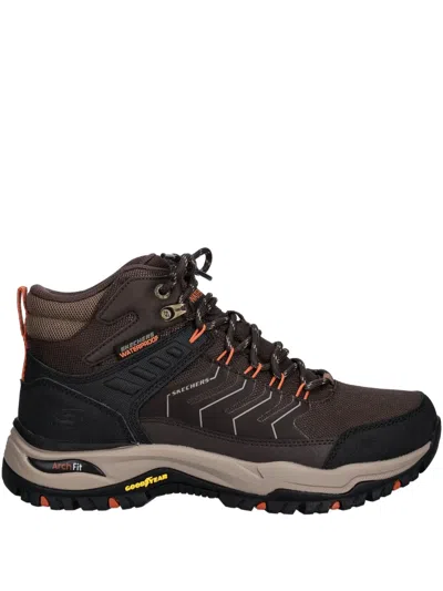 Skechers X Goodyear Raveno Lace-up Ski Shoes In Brown