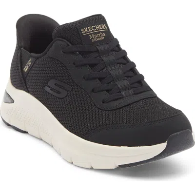 Skechers X Martha Stewart Arch Fit Sneaker In Multi