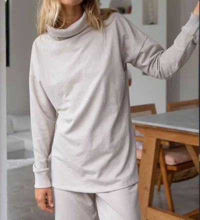 Skemo Loungewear Turtleneck Sweater In Camel In Brown