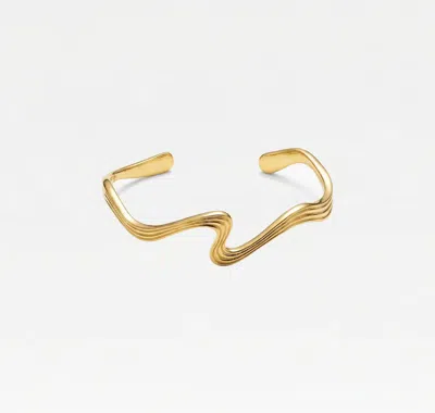 Skf The Wave Cuff In Gold