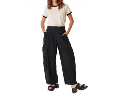 Skfk Aines Trousers In Black
