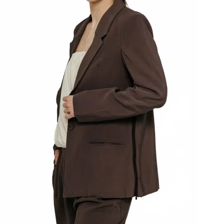 Skfk Mati Split Hem Blazer In Dark Khaki In Burgundy