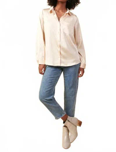 Skies Are Blue Effortlessly Iconic Button Down Top - Plus In Ivory