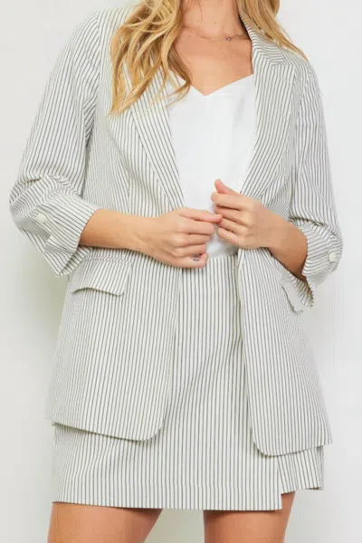 Skies Are Blue Lana Blazer In Ivory/navy