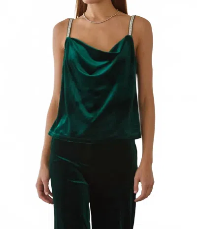 Skies Are Blue Meet Me Under The Mistletoe Camisole Top In Green