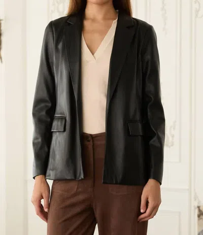 Skies Are Blue Open Blazer In Black
