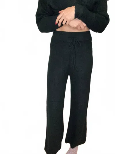 Skies Are Blue Samirah Sweater Pants In Hunter Green In Black