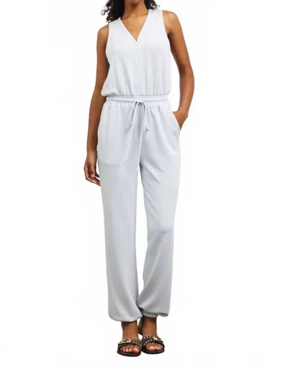 Skies Are Blue Sleeveless Jumpsuit In Blue