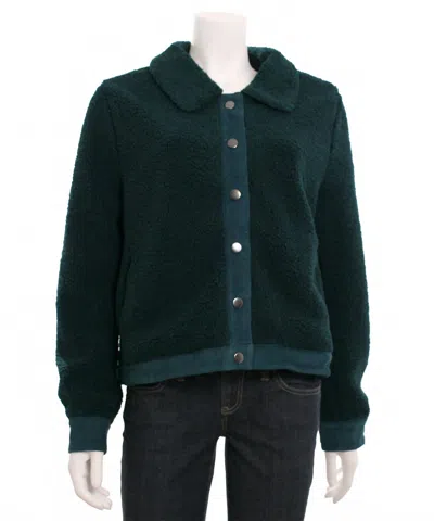 Skies Are Blue Women's Faux Shearling Jacket In Green