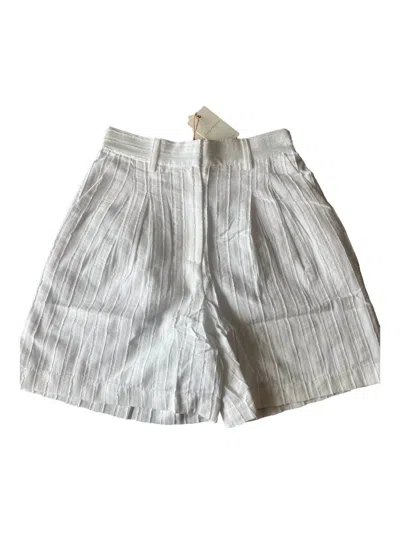 Skies Are Blue Women's Pleated Shorts In White