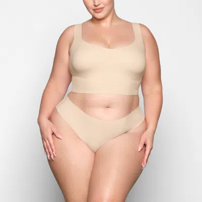 Skims 2xs In Neutral