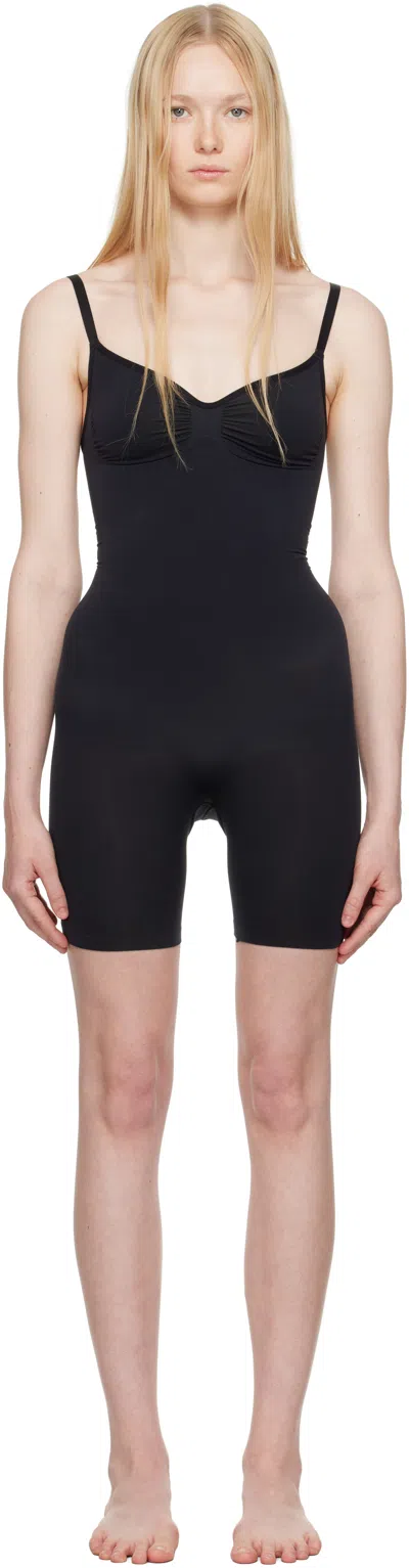Skims Black Seamless Sculpt Mid Thigh Bodysuit
