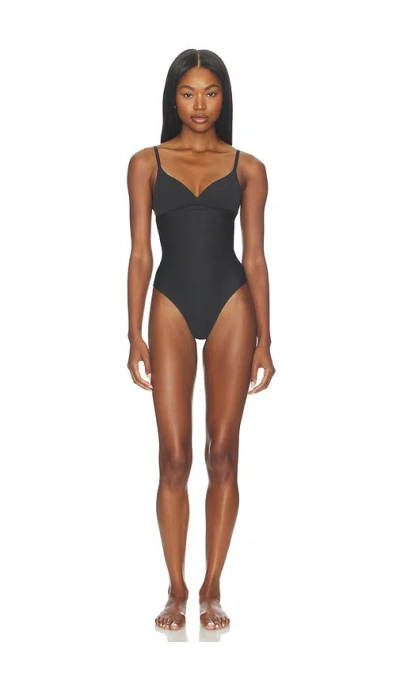 Skims Body High Waisted Thong In Black